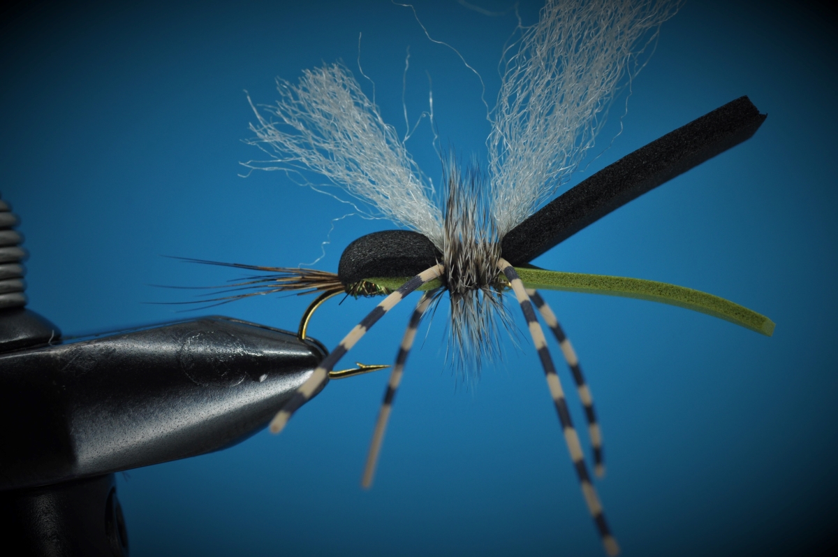 Hippie Stomper Fly Step-by-Step