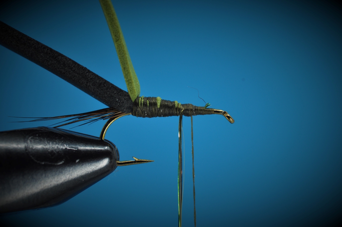 Hippie Stomper Fly Step-by-Step